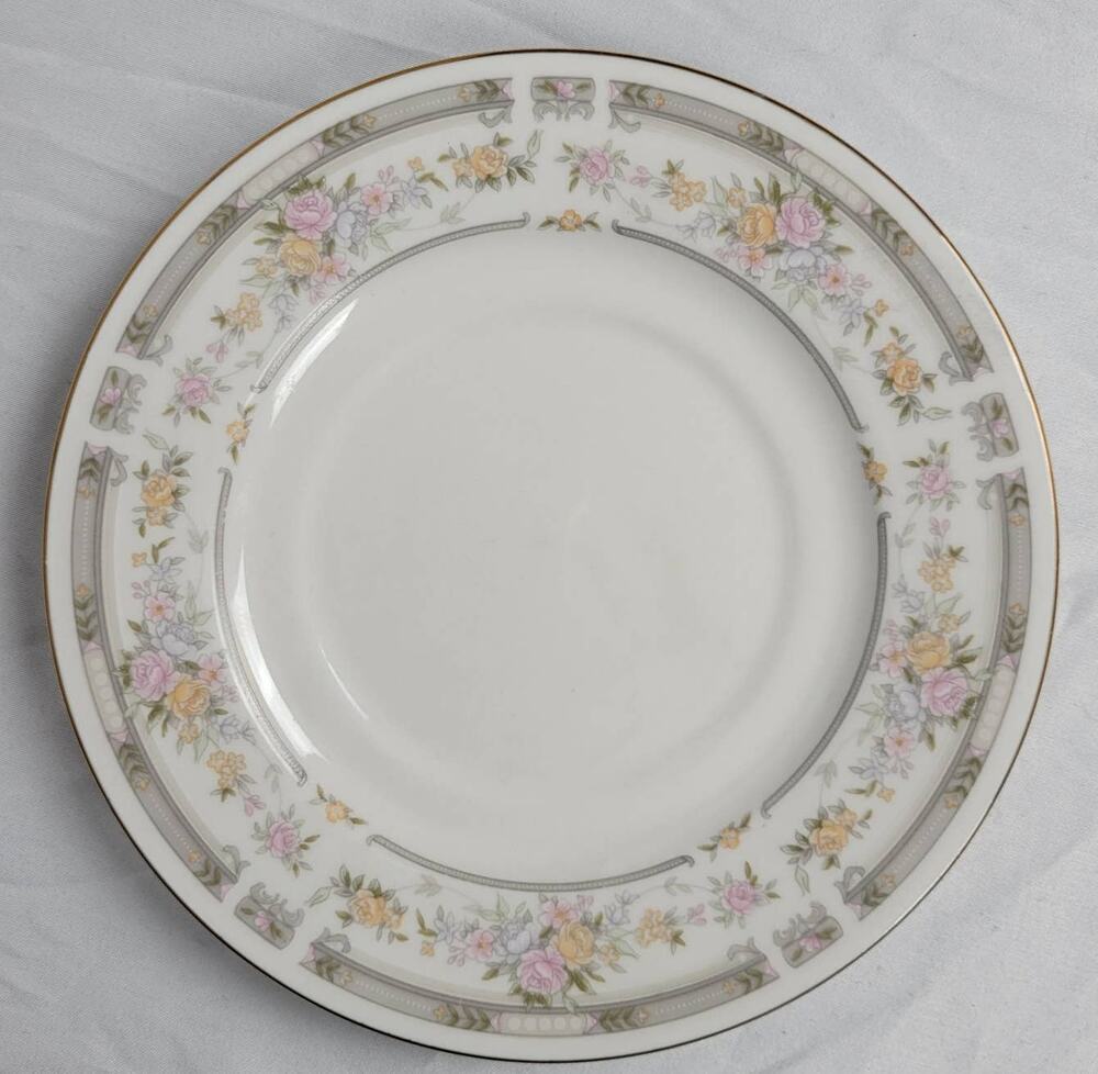 Farberware Fine China Southampton 1992 223K China Side Plate Pink Rose Floral